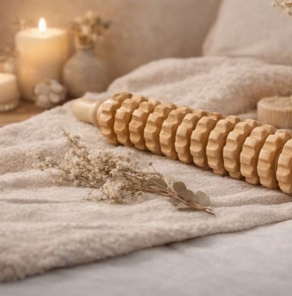 Wooden Massage Roller – Relaxation & Muscle Recovery